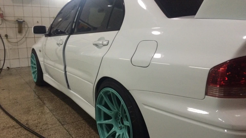 Mitsubishi Lancer Evolution кірка