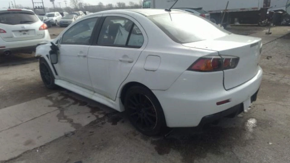Mitsubishi Lancer Evolution кіт у мішку 2
