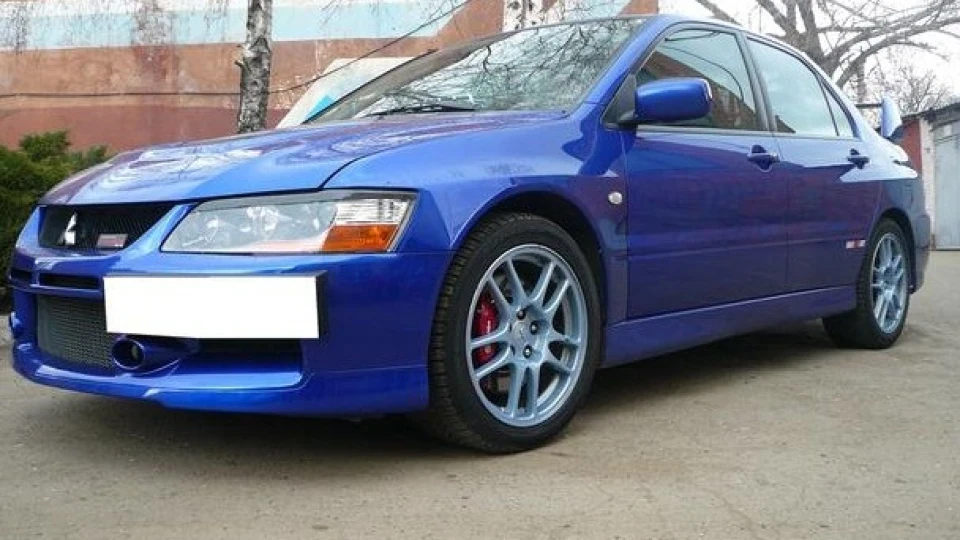 Mitsubishi Lancer Evolution lX