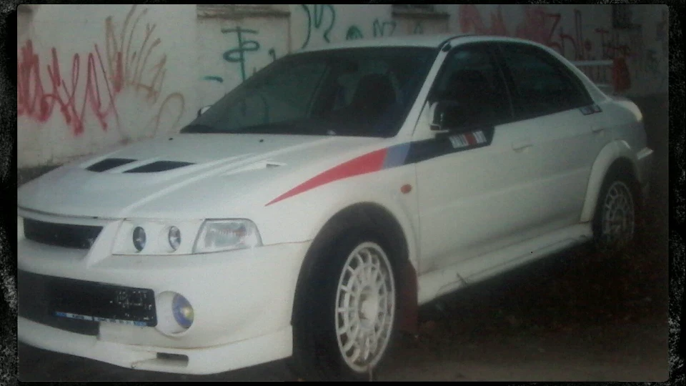 Mitsubishi Lancer Evolution куля