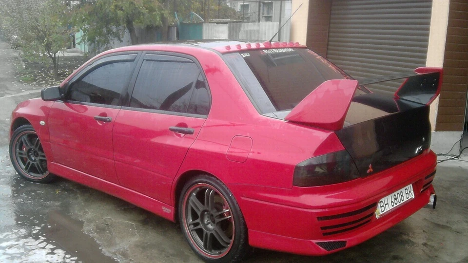 Mitsubishi Lancer Evolution Red Evil 2