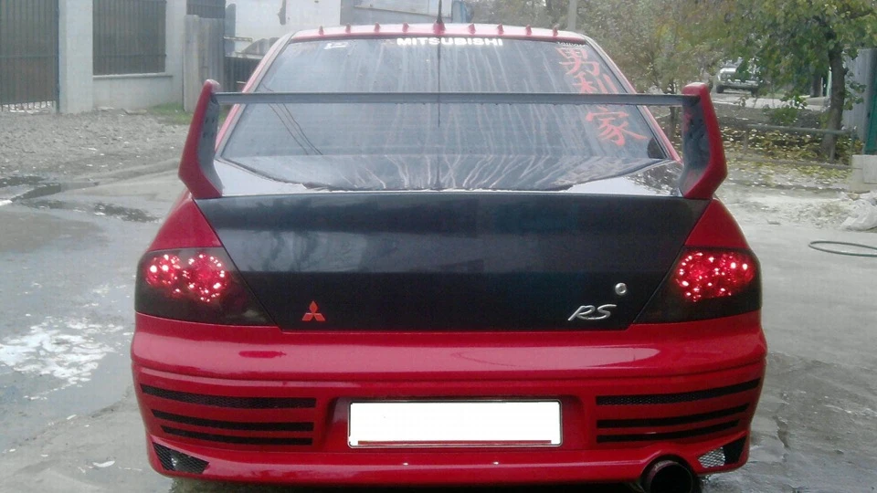 Mitsubishi Lancer Evolution Red Evil 3