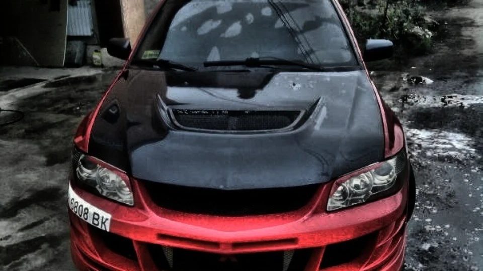 Mitsubishi Lancer Evolution Red Evil 4