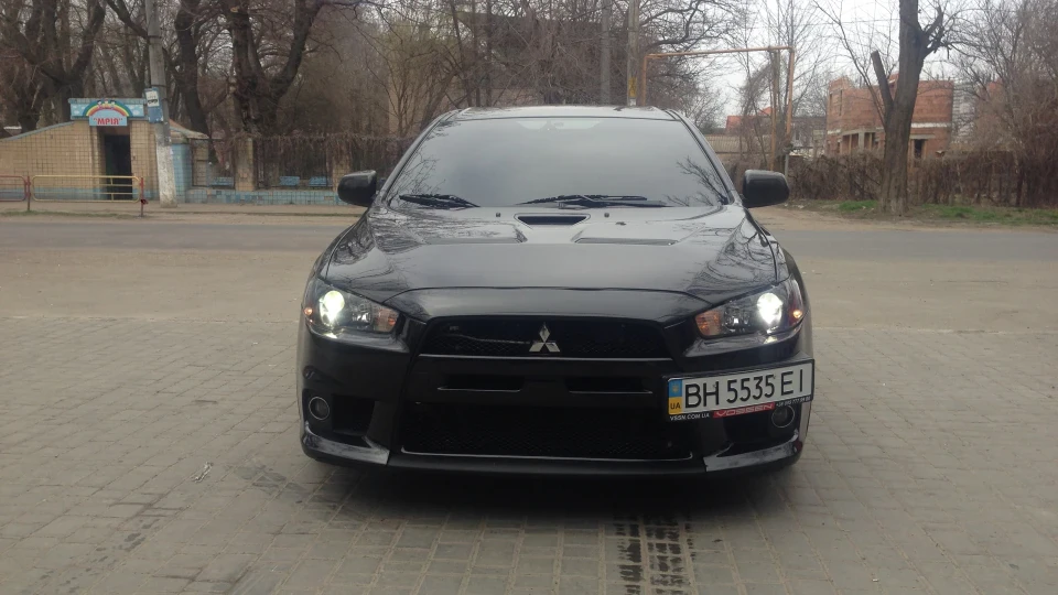 Mitsubishi Lancer Evolution SST 2