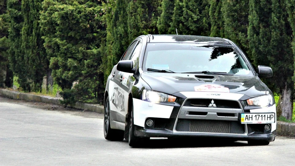 Mitsubishi Lancer Evolution SST 3