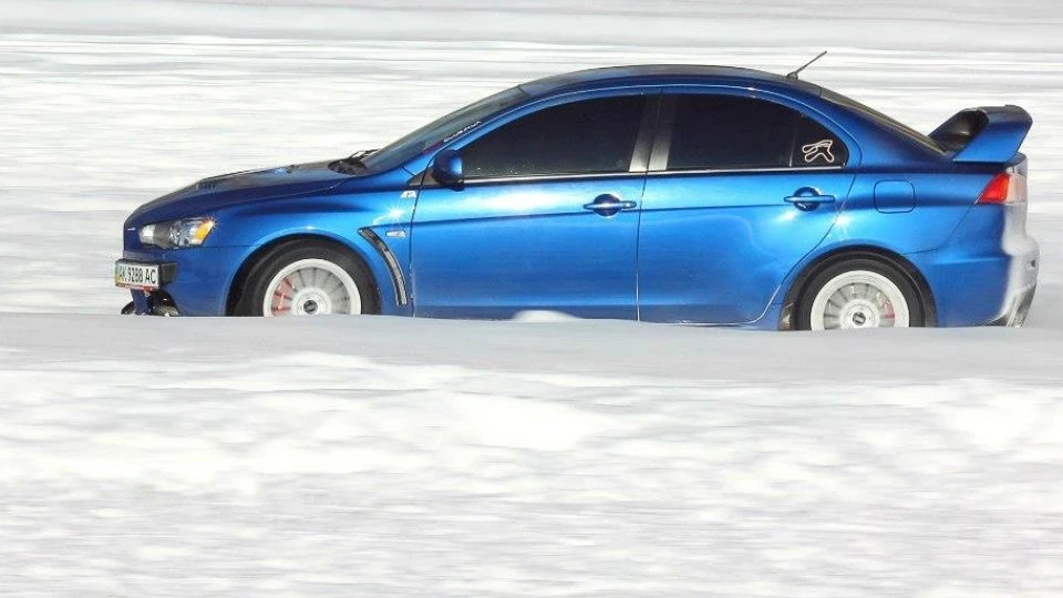 Mitsubishi Lancer Evolution Х Octane Blue TC-SST 5