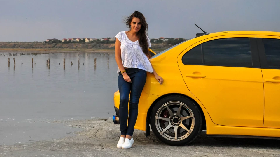 Mitsubishi Lancer Evolution Yellow Devil 4