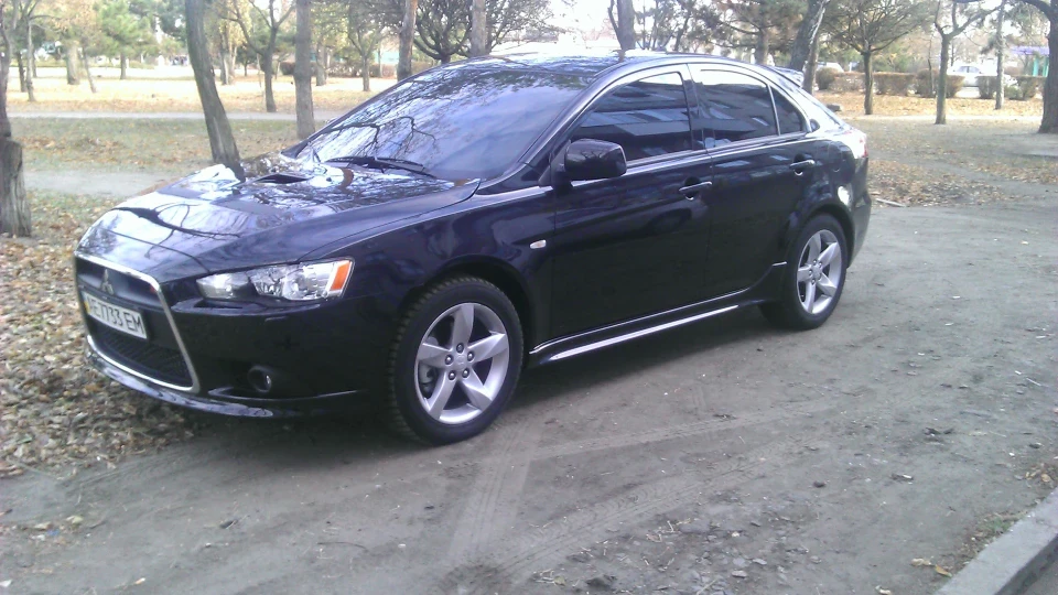 Mitsubishi Lancer Ralliart 4