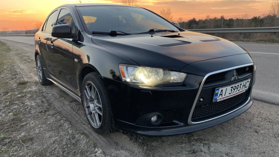 Mitsubishi Lancer Ralliart 2