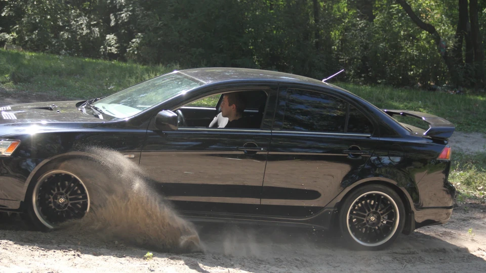 Mitsubishi Lancer Ralliart 3