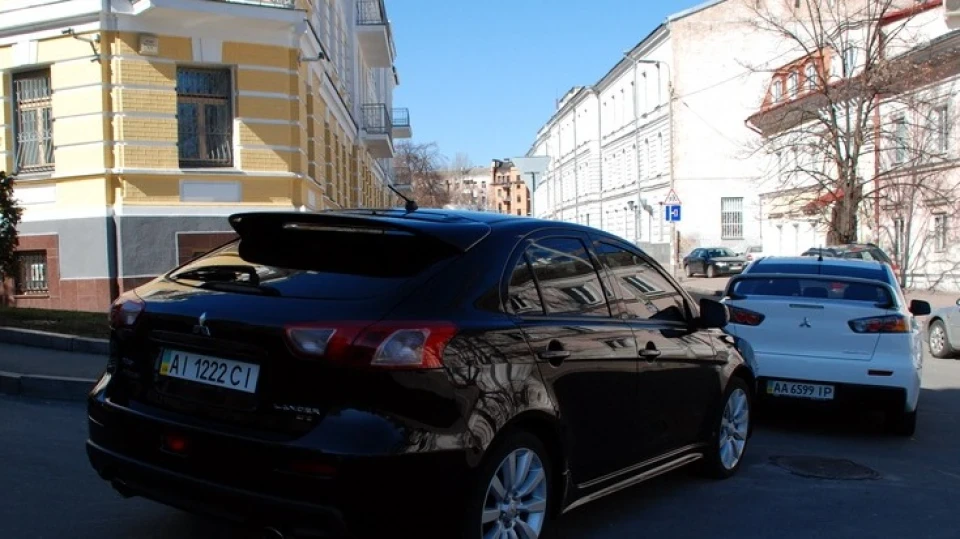Mitsubishi Lancer Ralliart 2