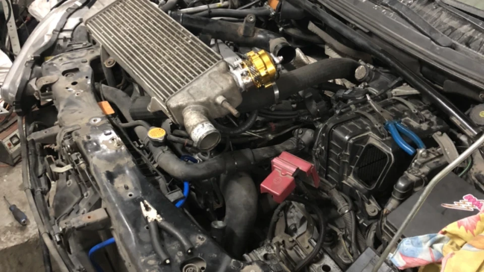 Mitsubishi Lancer Ralliart 2.0 Turbo 3
