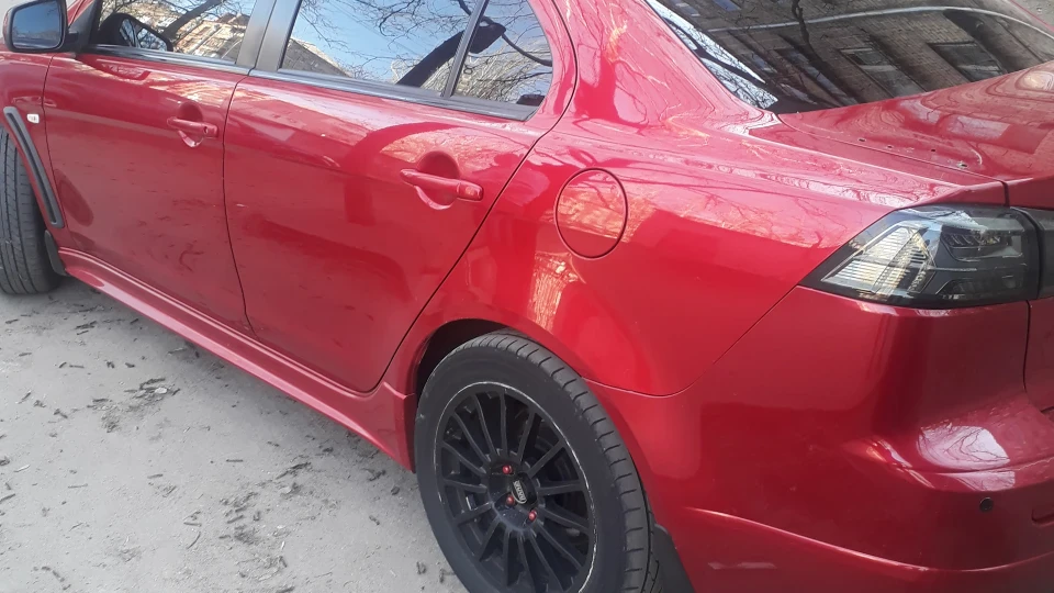 Mitsubishi Lancer Ralliart 2.0 турбо