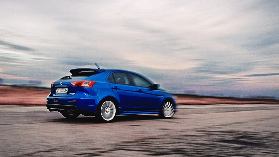 Mitsubishi Lancer Ralliart Sportback 2