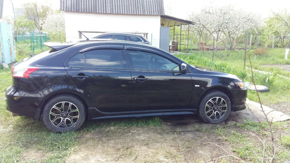 Mitsubishi Lancer Sportback 5