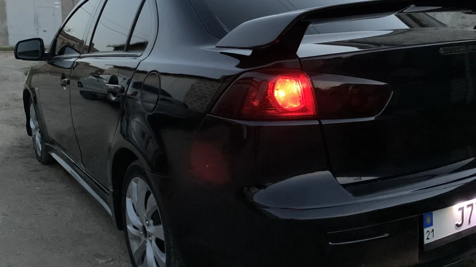 Mitsubishi Lancer Sportback Агресар 5