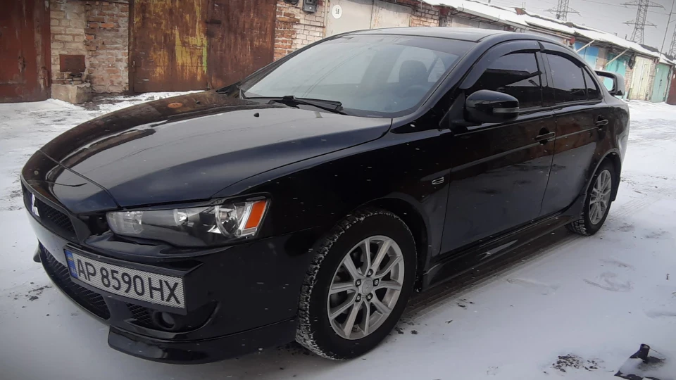 Mitsubishi Lancer 2