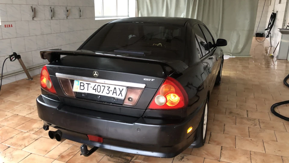 Mitsubishi Lancer 3
