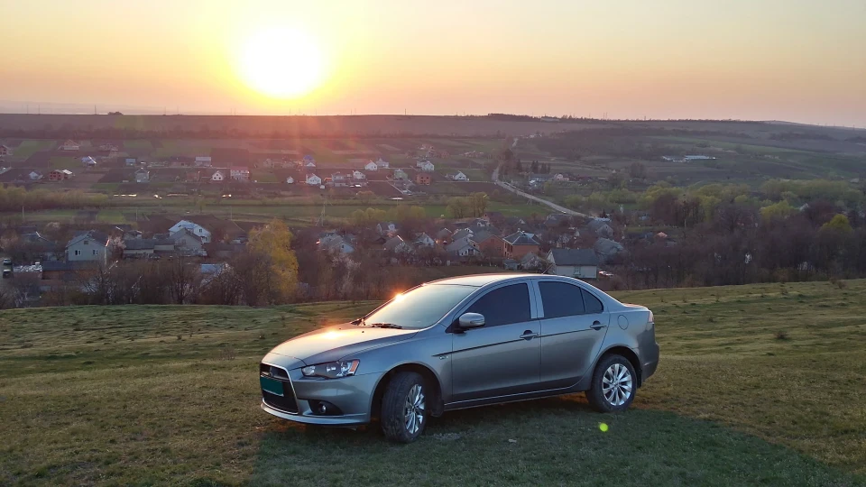 Mitsubishi Lancer