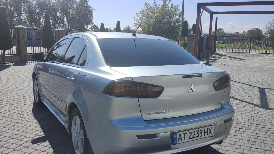 Mitsubishi Lancer 4