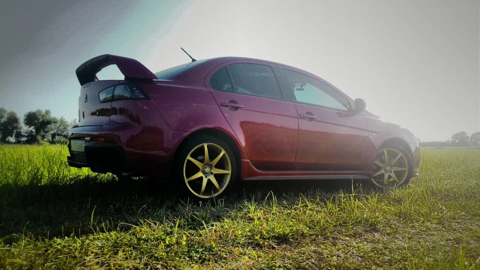 Mitsubishi Lancer 3
