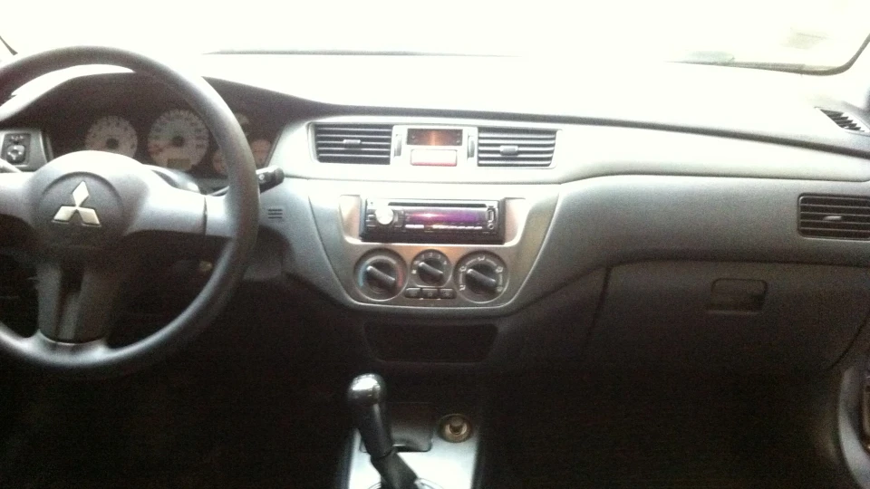 Mitsubishi Lancer 5