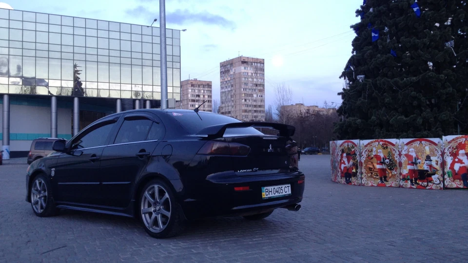 Mitsubishi Lancer 4