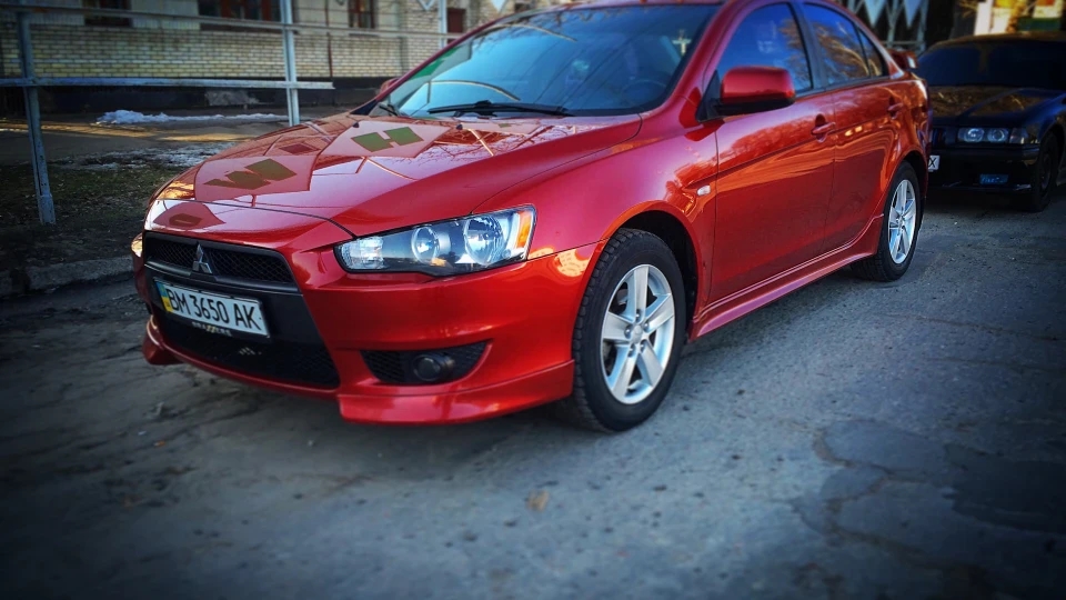 Mitsubishi Lancer 4