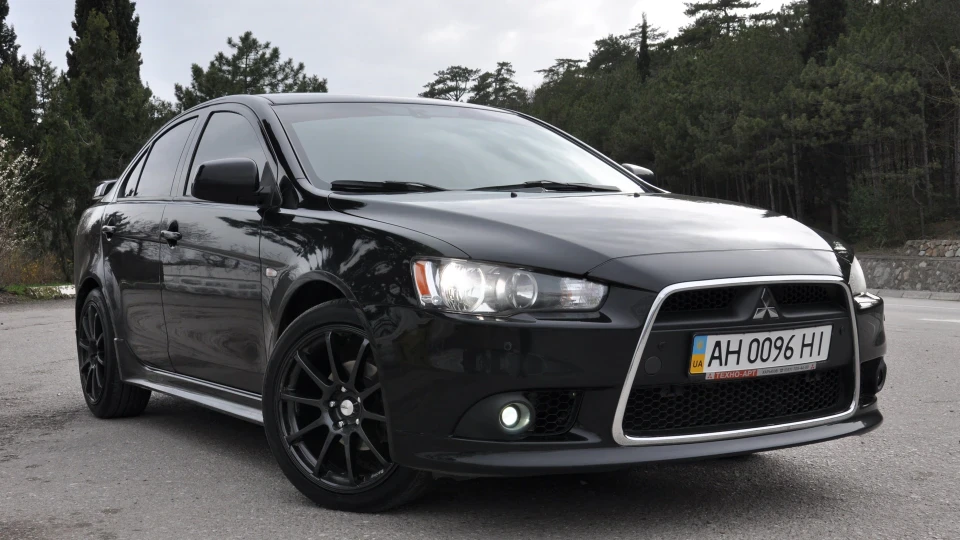 Mitsubishi Lancer 3