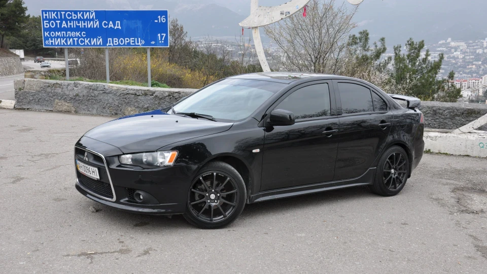 Mitsubishi Lancer 5