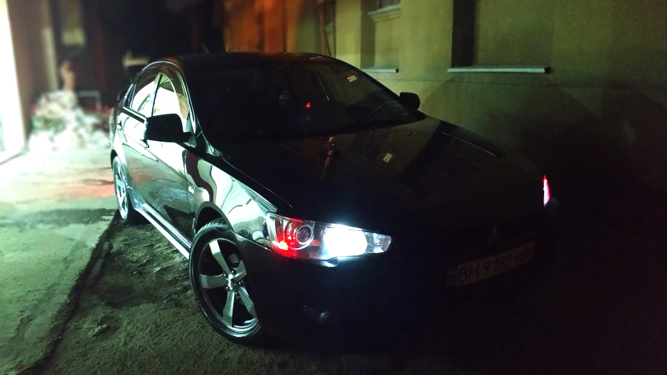 Mitsubishi Lancer 2