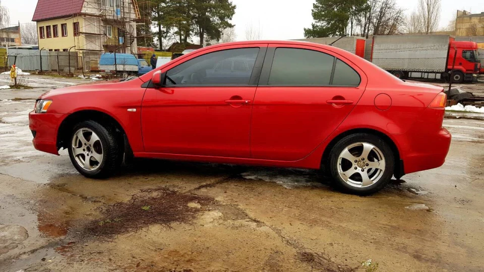 Mitsubishi Lancer 5