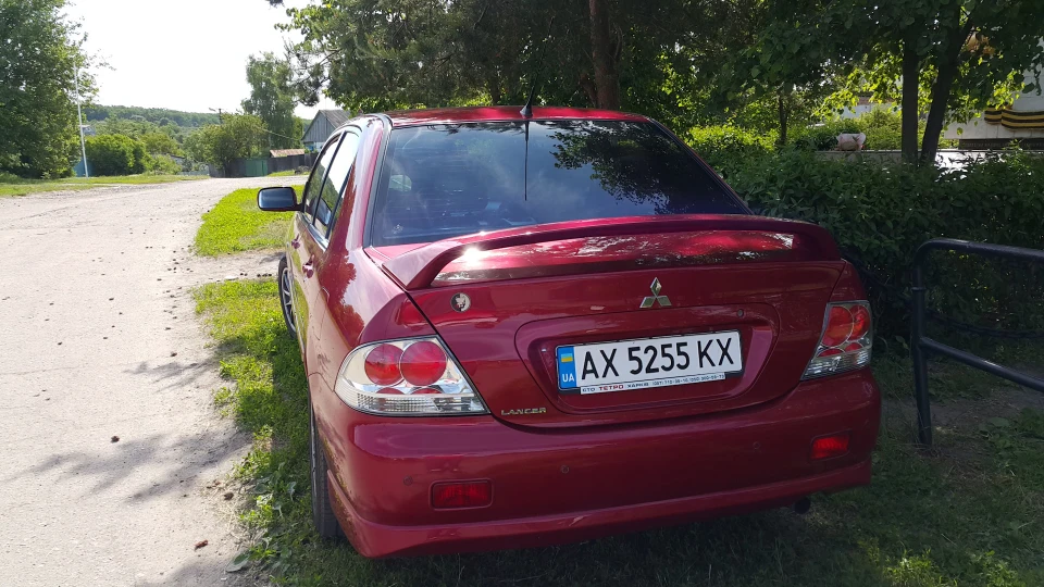 Mitsubishi Lancer 4