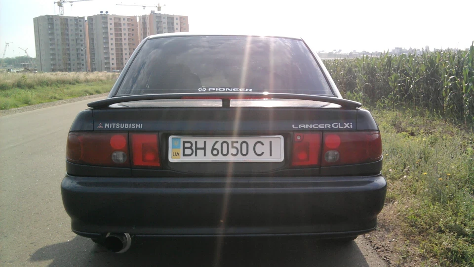 Mitsubishi Lancer 5