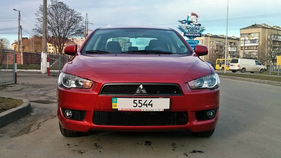 Mitsubishi Lancer
