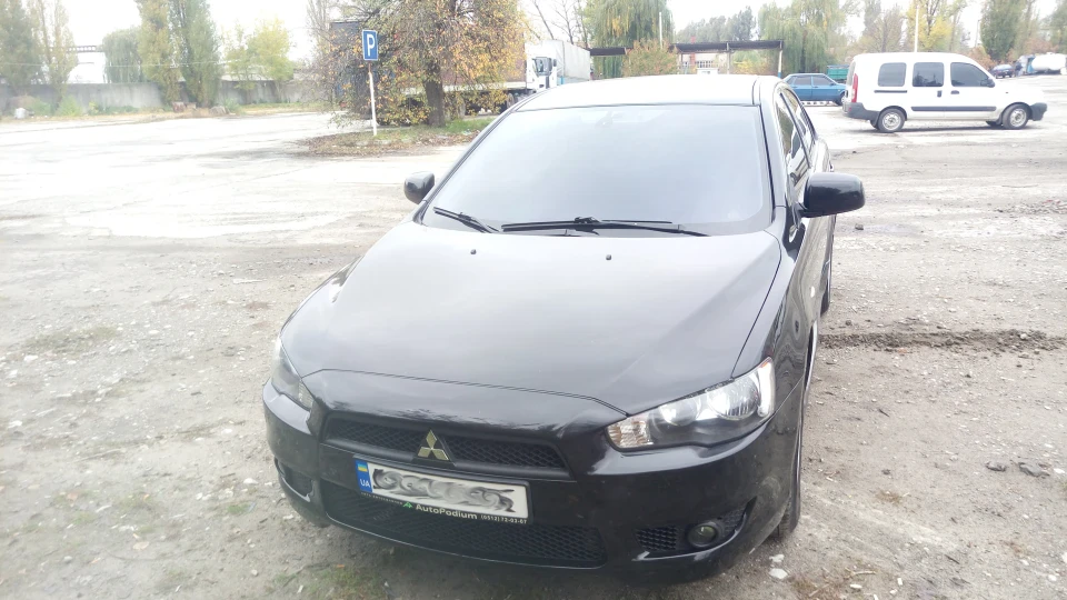 Mitsubishi Lancer