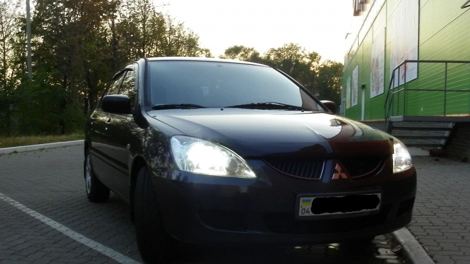 Mitsubishi Lancer 2