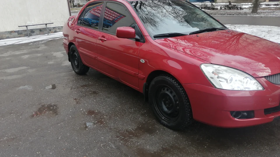 Mitsubishi Lancer 2