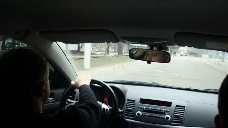 Mitsubishi Lancer 4
