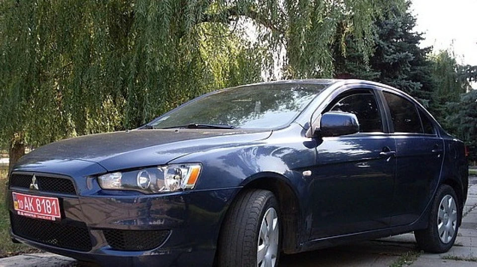 Mitsubishi Lancer 4