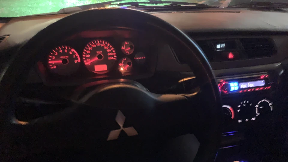 Mitsubishi Lancer 2
