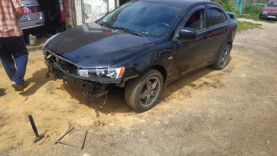 Mitsubishi Lancer 5