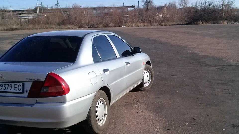 Mitsubishi Lancer 5
