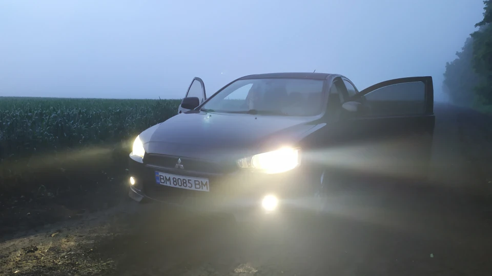 Mitsubishi Lancer 2