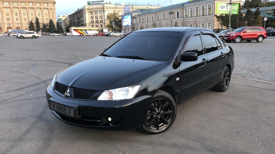 Mitsubishi Lancer 3