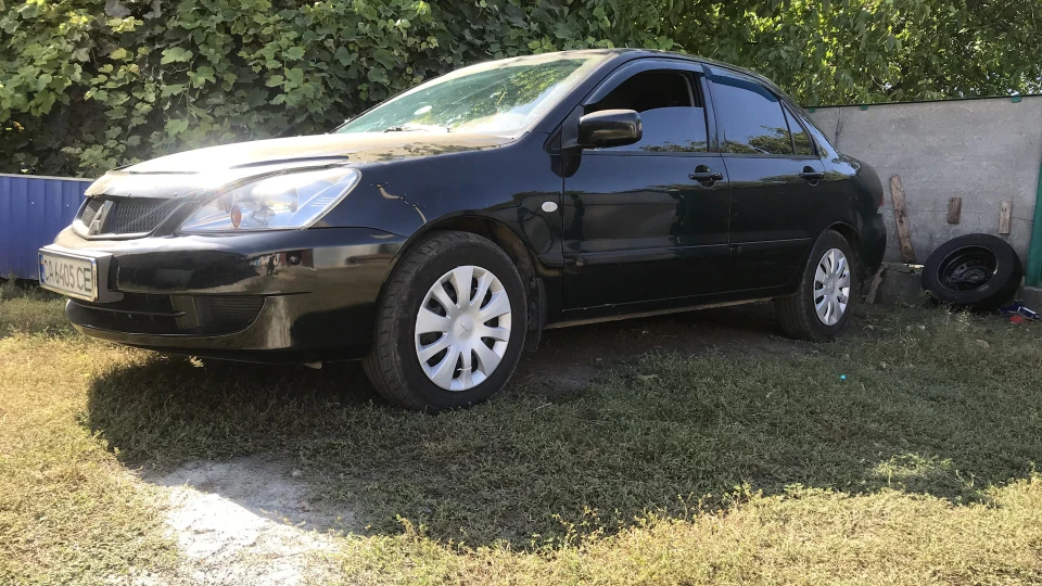 Mitsubishi Lancer 3
