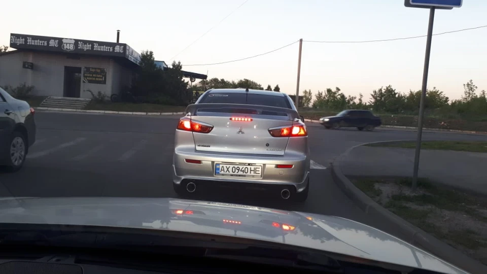 Mitsubishi Lancer 3