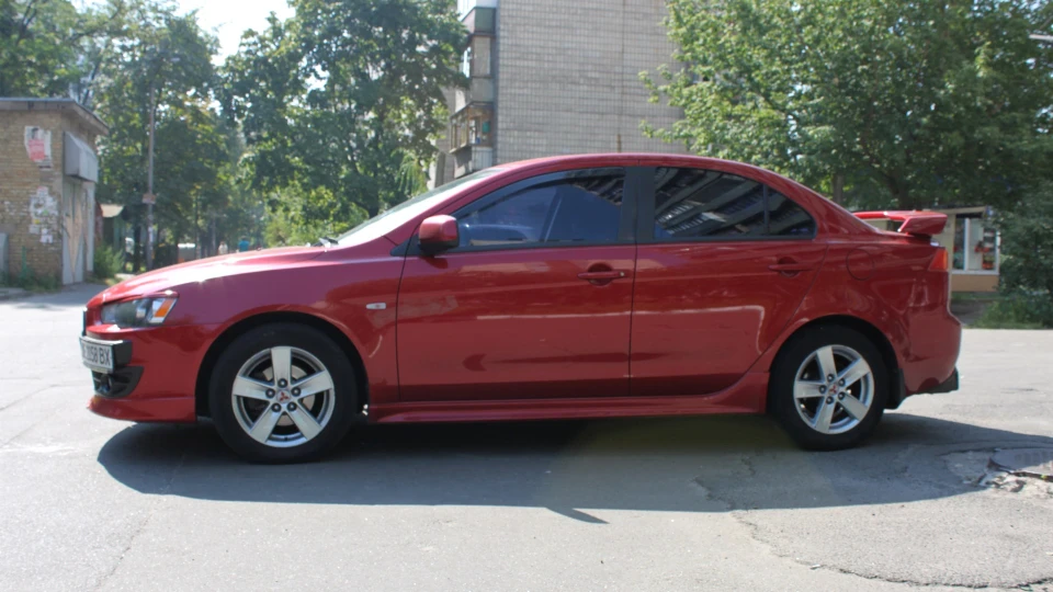 Mitsubishi Lancer 3