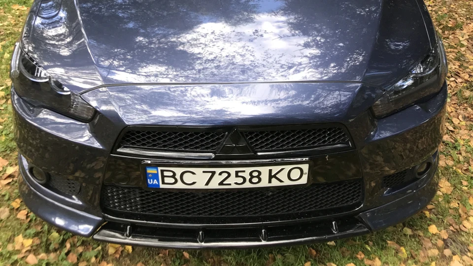 Mitsubishi Lancer 3