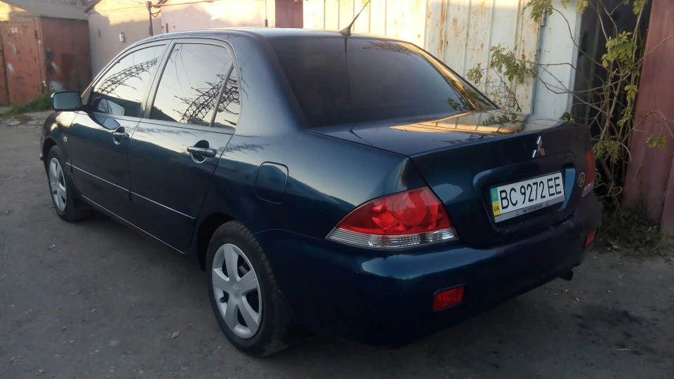 Mitsubishi Lancer 2